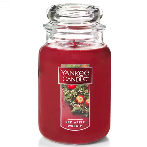 Yankee Candle Other - NWT Yankee Candle Red Apple Wreath